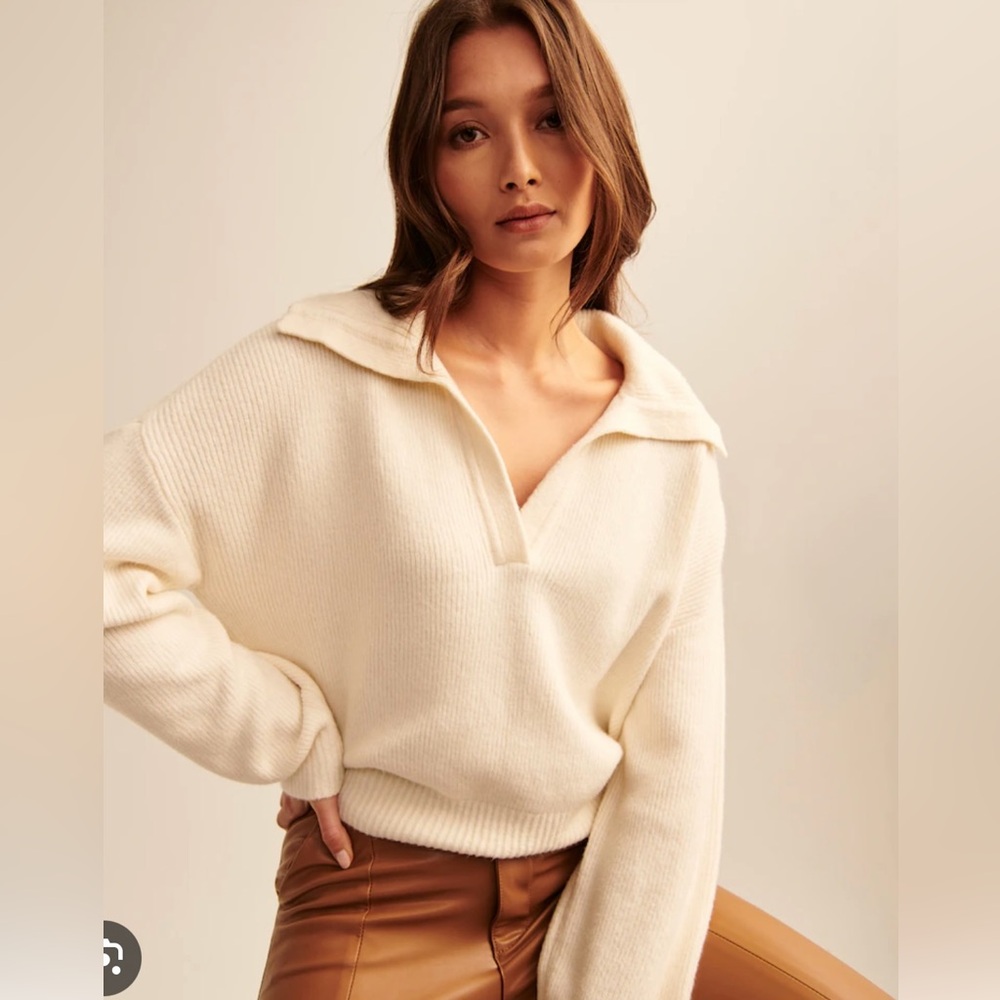Abercrombie Cream Women's Sweater